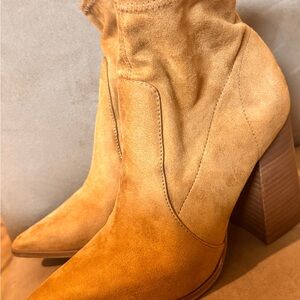 Steve Madden Camel Suede Heeled Boots